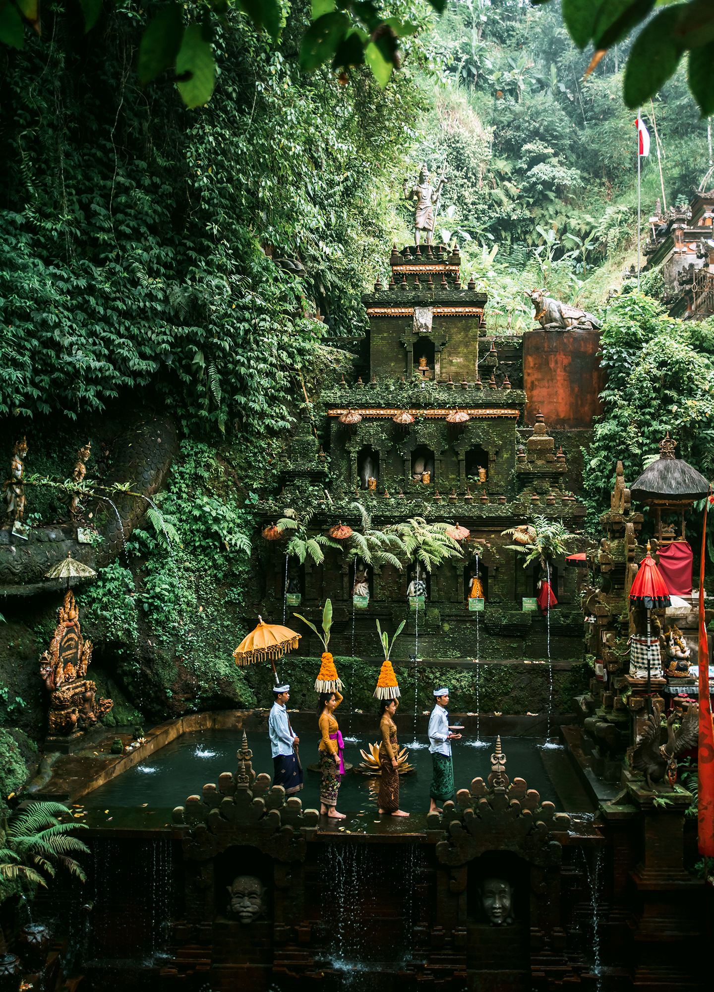 Pura Taman Pecampuhan Sala